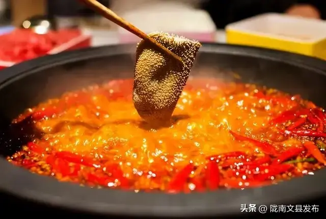 大虾，是肺结节的“催化剂”吗？医生：除了海鲜，这2物需少吃  第10张